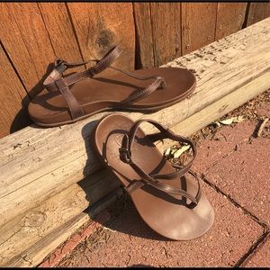 Leather sandals
